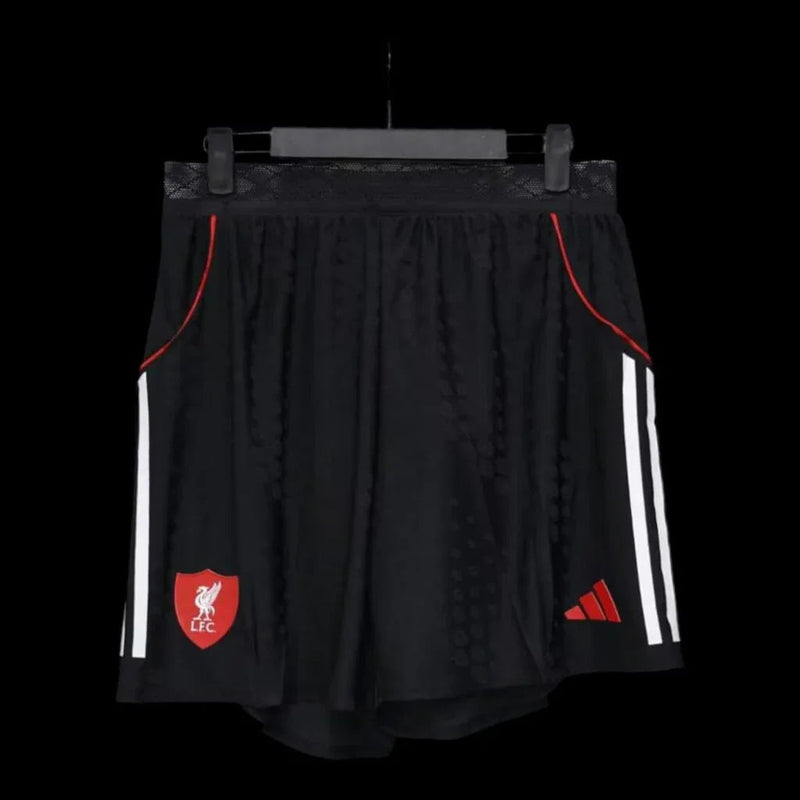 Short Liverpool extérieur 2025-26